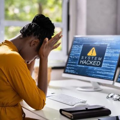 10 Cara Menjaga Laptop Anda Tetap Aman dari Serangan Cyber