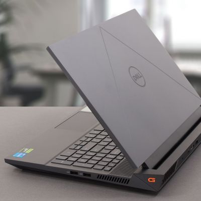 Review Laptop Dell Gaming G15-5530-i7